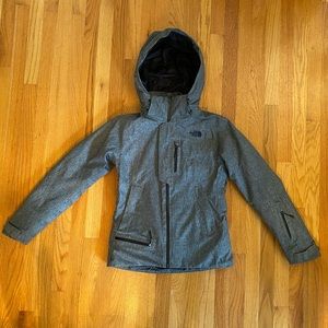 The North Face Hyvent ski / snowboard jacket - Women’s Small